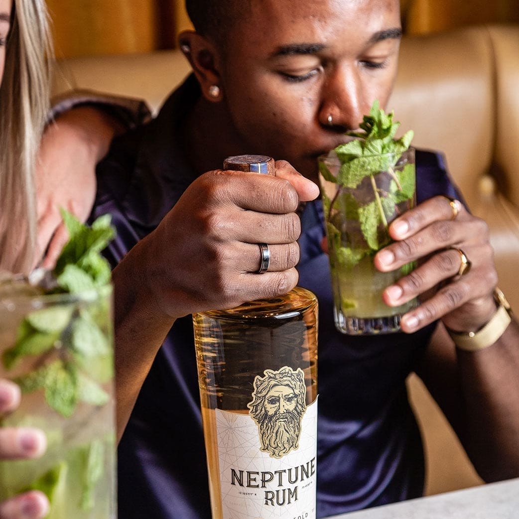 Neptune Rum Barbados Gold 70cl With Wooden Box Neptunerum